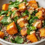 Ger&ouml;steter S&uuml;&szlig;kartoffel-Quinoa-Salat mit Sesam-Miso-Sauce